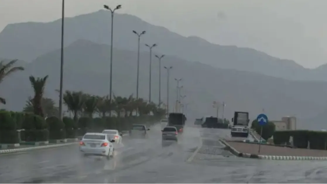 عمان : هطول أمطار رعدية ورياح نشطة على هذه المناطق